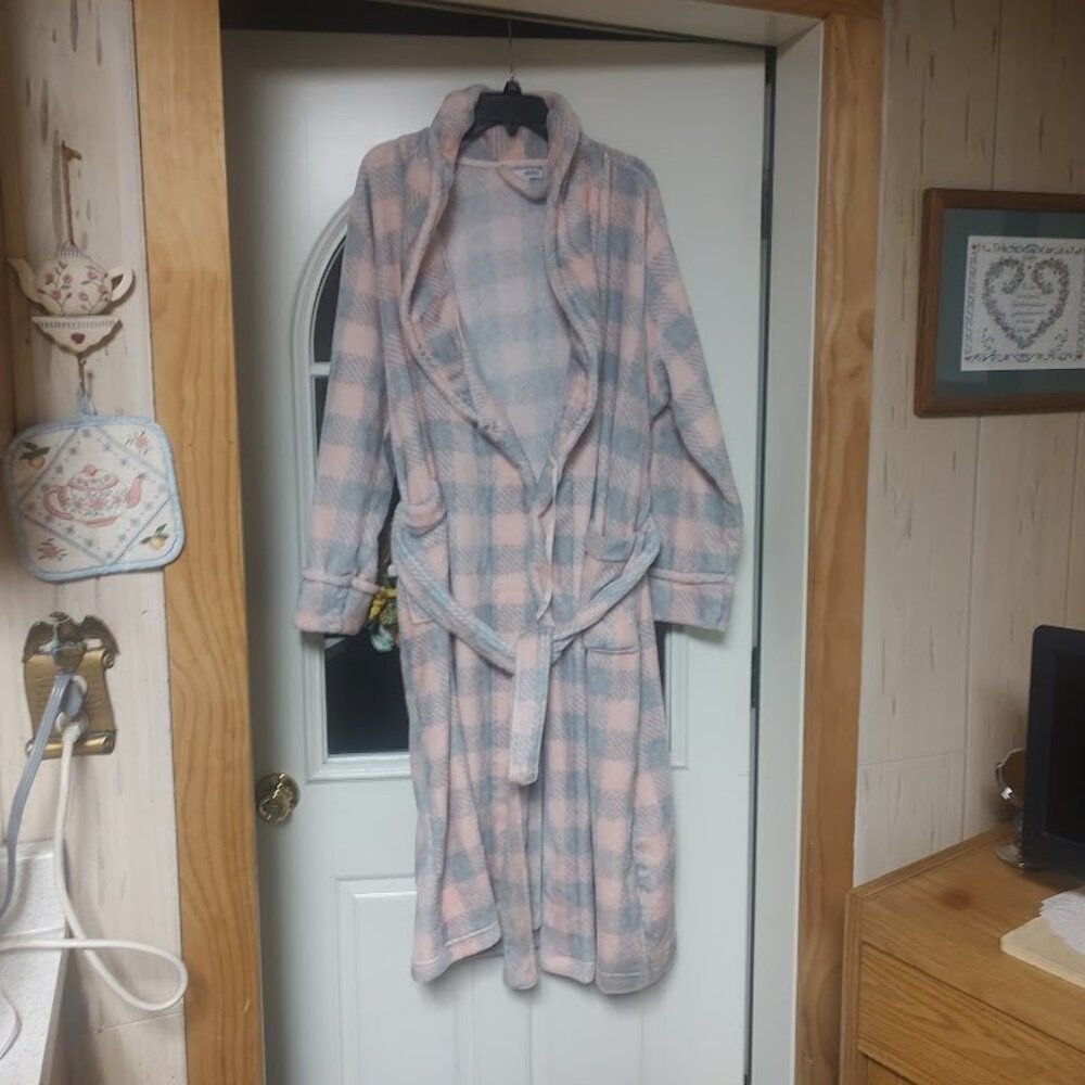New Sonoma Pink Gray Checked Soft Fleece Long Tie Robe Size Women's XL